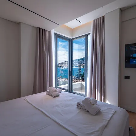 Grand Saranda 4*