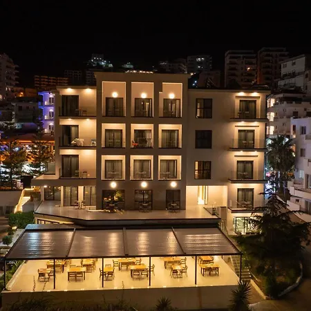 Grand 4* Saranda