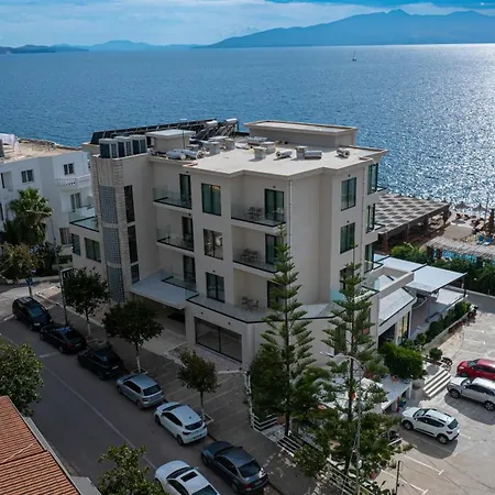 Grand Saranda 4* Sarandë