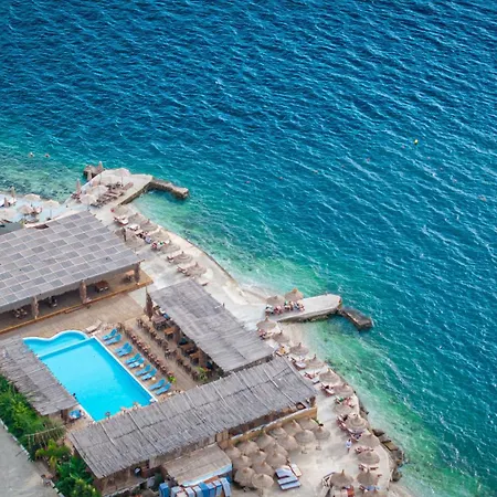 Grand Station touristique Saranda